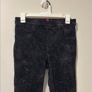 Spanx Denim Like Skinny Pants Size Medium